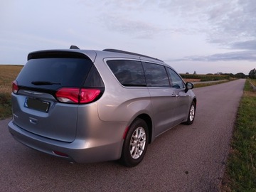 Chrysler Pacifica II 3.6 V6 291KM 2021 CHRYSLER GRAND VOYAGER = PACIFICA 3,6 V6, zdjęcie 5