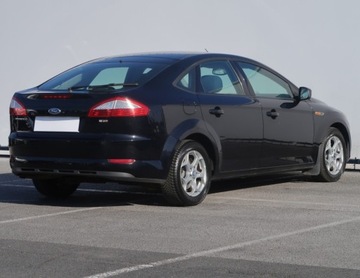 Ford Mondeo IV Hatchback 2.0 Duratorq TDCi DPF 140KM 2007 Ford Mondeo 2.0 TDCi, Salon Polska, Serwis ASO, zdjęcie 4