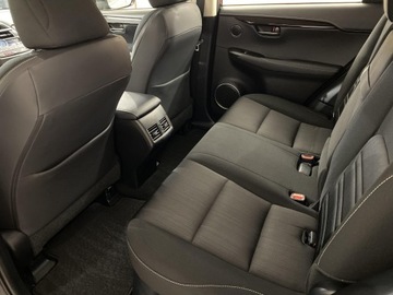 Lexus NX I SUV 300h 197KM 2017 Lexus NX 300h Elegance AWD I (2014-2021) 300h Eleg, zdjęcie 11