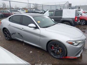 Alfa Romeo Giulia II Sedan 2.0 TBi 280KM 2017 Alfa Romeo Giulia 2017 r., 2,0L GIULIA TI AWD 2.0 Benzyna 280KM, zdjęcie 13
