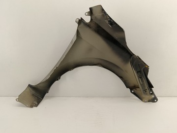 BLATNÍK LEVÝ PŘEDNÍ TOYOTA COROLLA E21 18-22