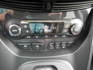 Ford Kuga II SUV Facelifting 1.5 EcoBoost 182KM 2017 Ford Kuga Salon Polska Individual 4x4 Kamera Xenon Skora 1.5 BenzynaLPG, zdjęcie 36