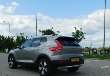 Volvo XC40 2021 Volvo XC 40 z Gwarancja Kamera Panorama Dach Pakiet zimowy 2.0 Diesel, zdjęcie 18