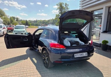 Volkswagen Scirocco III Coupe 1.4 TSI 122KM 2011 Volkswagen Scirocco 1,4 Ben 122 km 1.4 Benzyna 122KM, zdjęcie 32