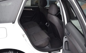 Audi A4 B8 Avant Facelifting 1.8 TFSI 170KM 2013 Audi A4 Avant 1.8 TFSI 170PS Manual Ledy BI-Xenon 1.8 Benzyna 170KM, zdjęcie 33
