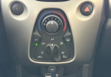 Toyota Aygo II 2015 Toyota Aygo 1,0 72KM Kamera LED Tempomat Klima Bezwypadkowy Dla wymagajacy, zdjęcie 17