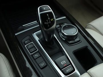 BMW X5 F15 SUV xDrive40d 313KM 2014 BMW X5 xDrive40d, Salon Polska, 308 KM, 4X4, zdjęcie 15