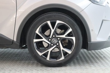 Toyota C-HR I Crossover 1.8 Hybrid 122KM 2018 Toyota C-HR 1.8 Hybrid, Salon Polska, zdjęcie 14