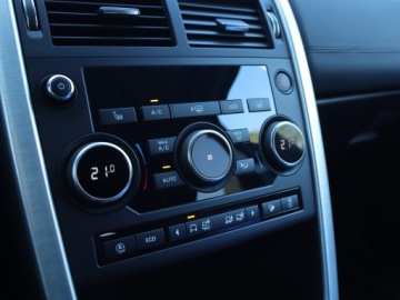 Land Rover Discovery Sport SUV 2.0 Si4 240KM 2018 Land Rover Discovery Sport Si4, Salon Polska, zdjęcie 12