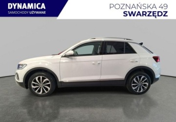 Volkswagen T-Roc I SUV Facelifting 1.5 TSI ACT 150KM 2022 Volkswagen T-Roc Style 1.5TSI 150KM DSG 20222023 r., salon PL, przebieg 23, zdjęcie 19