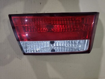 LAMPA PRAWA TYLNA TYŁ W KLAPĘ HYUNDAI SONATA 04-09 EUROPA