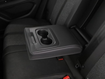 Peugeot 3008 II Crossover 1.2 PureTech 130KM 2020 Peugeot 3008 automat virtual cocpit klima auto, zdjęcie 39