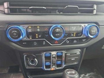 Jeep Wrangler IV 2024 Jeep Wrangler Sahara 2024 3.6 Benzyna 285KM, zdjęcie 10