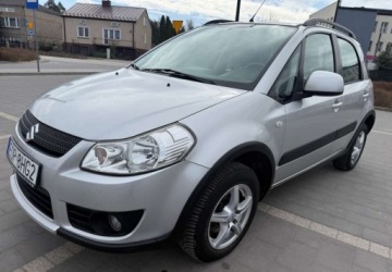 Suzuki SX4 I Hatchback 1.6 i 16V VVT 107KM 2009 Suzuki SX4 Suzuki SX4 1.6 VVT 4x4 Club 1.6 Benzyna 107KM, zdjęcie 5