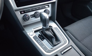 Volkswagen Passat B8 Variant 2.0 TDI BlueMotion SCR 150KM 2019 Volkswagen Passat 2,0 TDI 150 KM DSG FULL LED Nawigacja 2.0 Diesel 150KM, zdjęcie 14