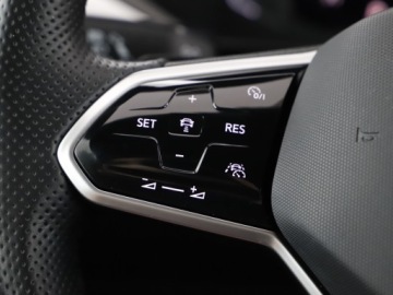 Volkswagen Arteon Fastback Facelifting 2.0 TSI 280KM 2021 Volkswagen Arteon Shooting Brake 2.0 TSI 280km 4mo, zdjęcie 14