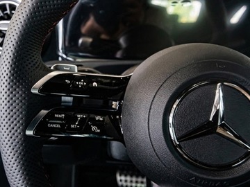 Mercedes CLA C118/X118 Coupe Facelifting 1.3 200 163KM 2025 MERCEDES-BENZ CLA 200 AMG Line Sedan 1.3 (163KM) 2025, zdjęcie 8