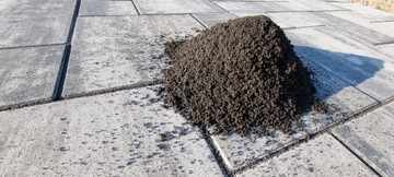 Piasek Bazaltowy Fuga Zasypka Grafit Do Kostki Brukowej 0-2 20 KG SandBruk