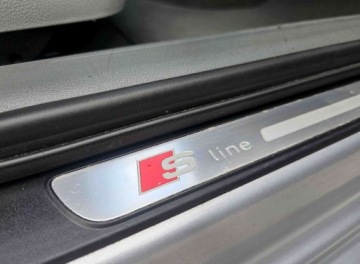 Audi A4 B8 Limousine Facelifting 2.0 TFSI flexible fuel 180KM 2014 Audi A4 Limousine Audi A4 Limousine 2.0 TFSI S line Sportpaket (plus) 2.0, zdjęcie 20