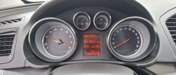 Opel Insignia I Sedan 1.4 Turbo ECOTEC Start/Stop 140KM 2011 Opel Insignia Opel Insignia 1.4 Turbo ecoFLEXStartStop 1.4 Benzyna 140KM, zdjęcie 15