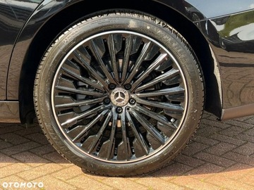 Mercedes Klasa E W214 2025 Mercedes-Benz Klasa E Mercedes-Benz Klasa E 220 d 4-Matic AMG 2.0 Diesel, zdjęcie 11