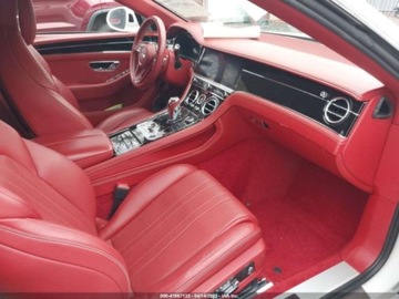 Bentley 2020 Bentley Continental GT V8 2020 4.0l 4.0 Benzyna 542KM, zdjęcie 10