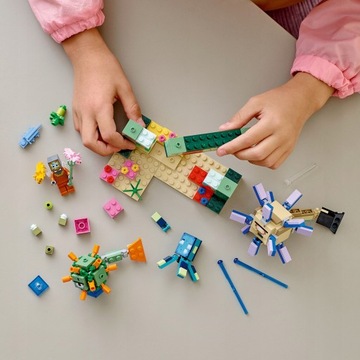 LEGO Minecraft 21180 Бой со стражником