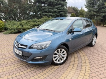 Opel Astra J GTC 1.4 Turbo ECOTEC 140KM 2013 Opel Astra 1.4t 140KM Serwis Gotowy do jazdy 1.4 Benzyna 140KM, zdjęcie 18