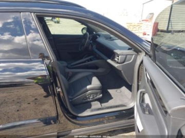 Porsche Macan 2025 Porsche Macan Electric Turbo 2025 Elektryczny 434KM, zdjęcie 9