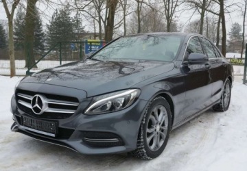 Mercedes Klasa C W205 Limuzyna 200 BlueTEC 136KM 2015 Mercedes-Benz Klasa C Mercedes-Benz Klasa C 200 (BlueTEC) d Avantgarde 1.6