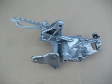 BMW F 800R K71 ПОДНОГКА ДЛЯ ВОДИТЕЛЯ ЛЕВАЯ КОМПЛЕКТ