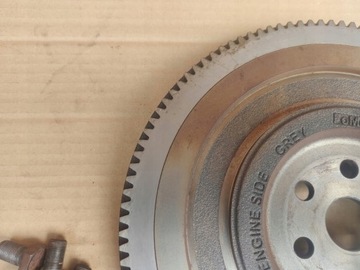 Ford Mondeo MK5 2.0L Duratec Гибридный маховик