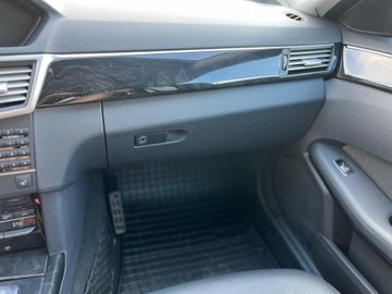 Mercedes Klasa E W212 Kombi 200 CGI BlueEFFICIENCY 184KM 2011 Mercedes E 200 Benz E212 Avantgarde, zdjęcie 39