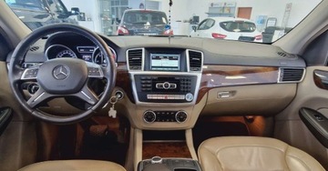 Mercedes Klasa M W166 Off-roader 350 BlueTEC 4MATIC 258KM 2013 Mercedes-Benz ML ML 350 Bluetec 4Matic Salon PL 3.0 Diesel 258KM, zdjęcie 15