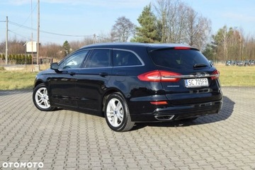 Ford Mondeo V Kombi Facelifting 2.0 EcoBlue 190KM 2019 Ford Mondeo 2.0 EcoBlue 190KM Lift Automat Titanium Full LED Navi Kamera A, zdjęcie 3