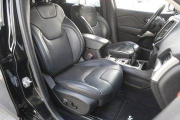 Jeep Cherokee V Terenowy 2.0 MJD 140KM 2018 Jeep Cherokee 2.0 MJet skóra biksenon nawi kamera, zdjęcie 20