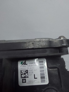 CHEVROLET CAMARO 16- HALOGEN LEVÝ PŘEDNÍ 84041477 USA