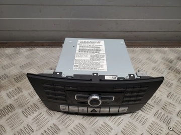 Mercedes-Benz GL X166 A1669000109 Z przodu Radioodtwarzacze