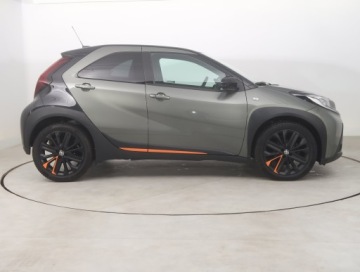 Toyota Aygo X 1.1 VVT-i 72KM 2022 Toyota Aygo X 1.0, Salon Polska, Serwis ASO, zdjęcie 5