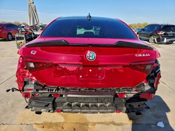 Alfa Romeo Giulia II Sedan Facelifting 2.0 Turbo 280KM 2022 Alfa Romeo Giulia Super 2022 2.0 Benzyna 280KM, zdjęcie 2
