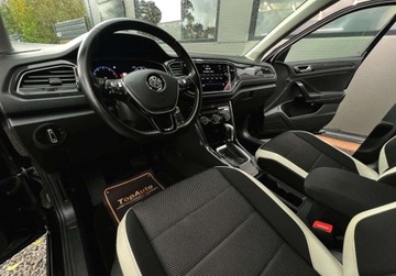 Volkswagen T-Roc I SUV 1.5 TSI ACT 150KM 2019 Volkswagen T-Roc 1.5 TSI 150 KM bezwypadkowy DSG VIRTUAL FULL LED kam, zdjęcie 19