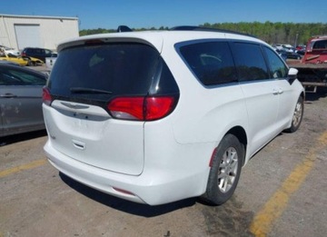 Chrysler Voyager V 2021 Chrysler Voyager 2021, 3.6L, LXI, od ubezpieczalni, zdjęcie 6