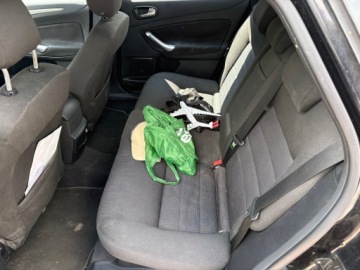 Ford Mondeo IV Hatchback 2.0 Duratorq TDCi DPF 140KM 2007 FORD MONDEO IV (BA7) 2.0 TDCi 2007, zdjęcie 8