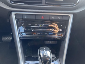 Volkswagen T-Roc I SUV Facelifting 1.5 TSI ACT 150KM 2023 Volkswagen T-Roc 1.5 TSI Carplay Keyless Salon PL, zdjęcie 11