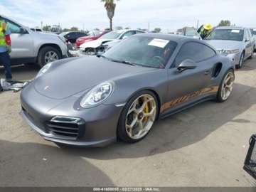 Porsche 911 991 Turbo/Turbo S Coupe 3.8 560KM 2015 Porsche 911 Porsche 911 Turbo S 991, od ubezpieczalni 3.8 Benzyna 560KM, zdjęcie 2