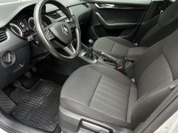 Skoda Octavia III Liftback Facelifting 1.5 TSI ACT 150KM 2019 Skoda Octavia 1.5TSI 150KM Style l Kamera, Salon P, zdjęcie 10