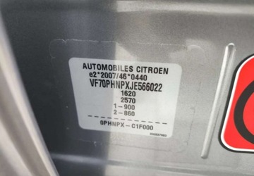 Citroen C4 Cactus Crossover Facelifting 1.2 PureTech 110KM 2019 Citroen C4 Cactus Citroen C4 Cactus 1.2 PureTech GPF Shine SampS EAT6, zdjęcie 20