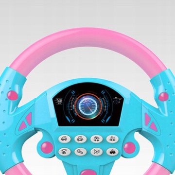 на руле имитируется вождение автомобиля