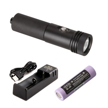 Latarka nurkowa X-adventurer M650 LED 5° + akumulator 18650 i ładowarka USB