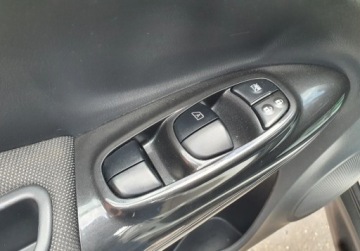 Nissan Juke I SUV 1.6i 117KM 2014 Nissan Juke Automat Kamera GetHelp 1.6 Benzyna 117KM, zdjęcie 20